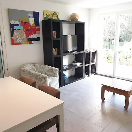 Maison Calme Et Verdure Saint-Cannat Extérieur photo